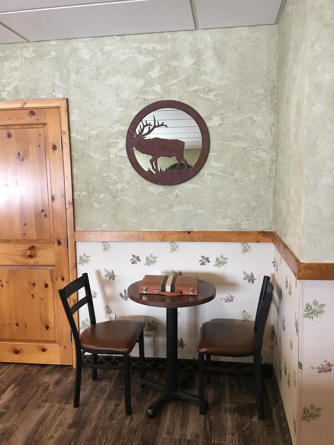 Boulder Creek Inn Donnelly Exterior foto
