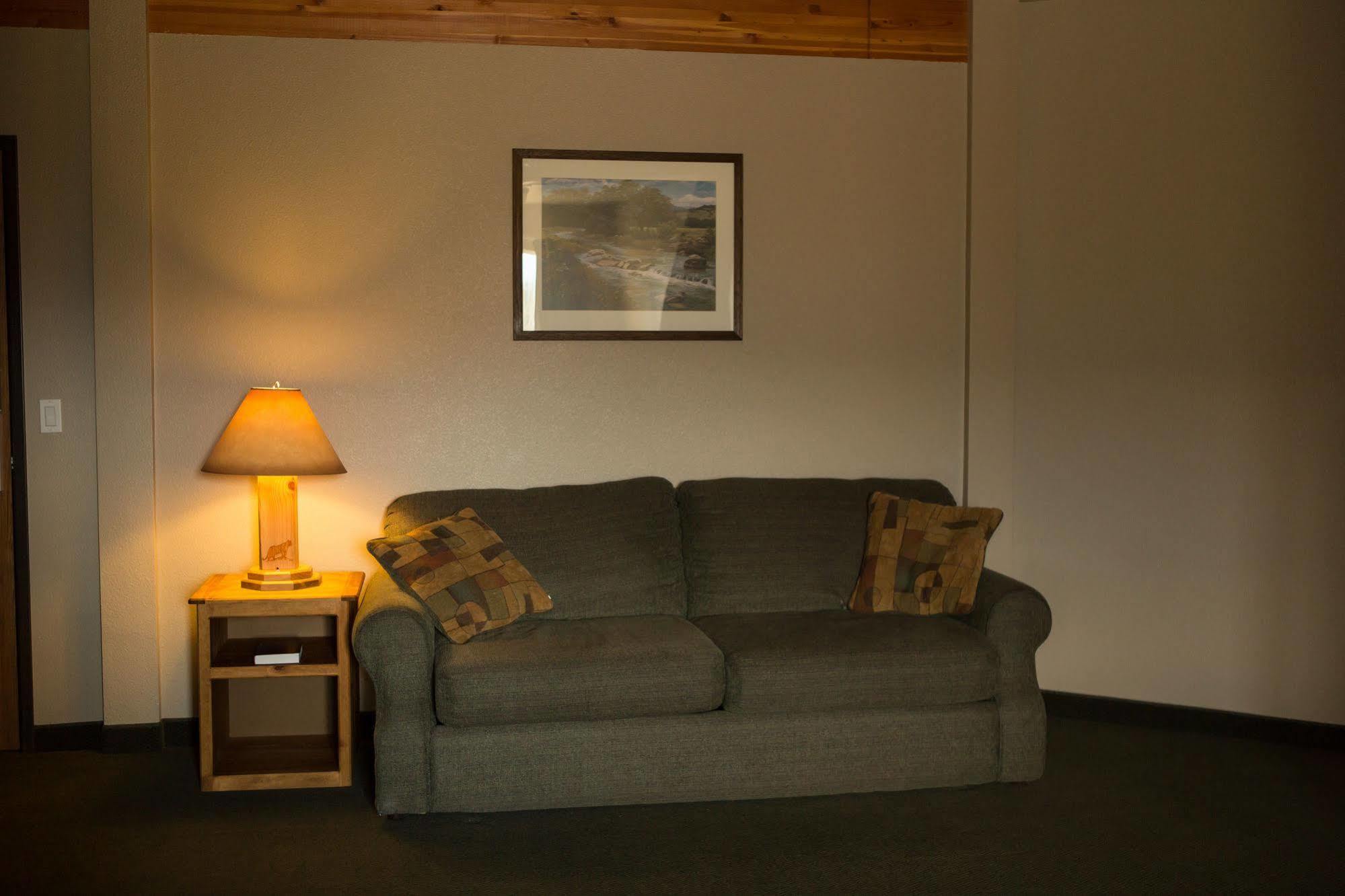 Boulder Creek Inn Donnelly Exterior foto